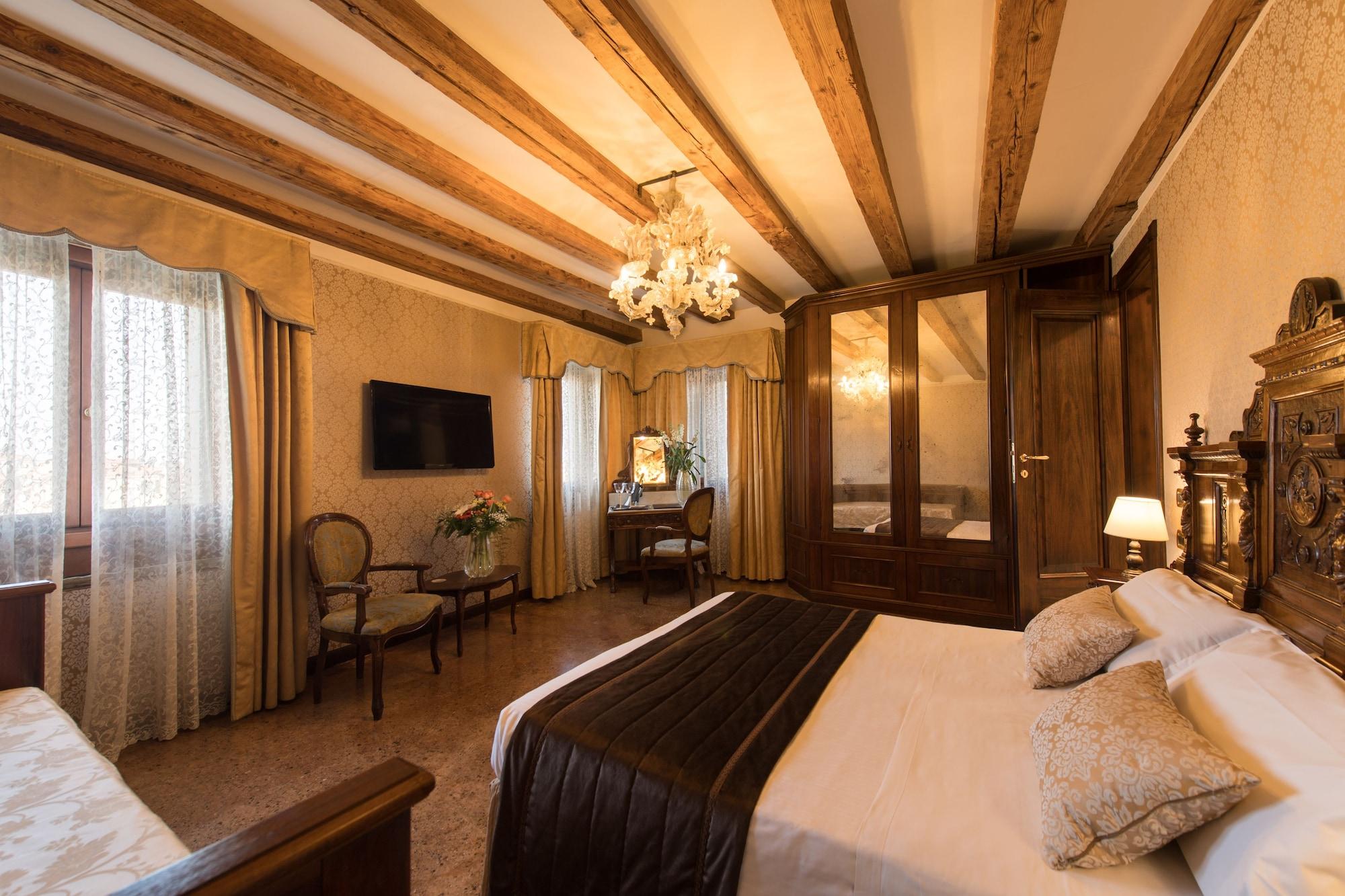 Palazzo Bembo - Exclusive Accommodation Venezia Esterno foto